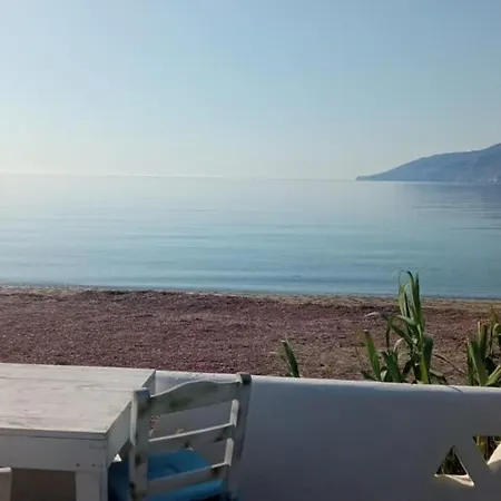 Gasthof Seafront Getaway-a Step Away To The Sea *