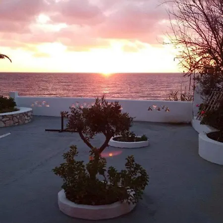 Seafront Getaway-a Step Away To The Sea *